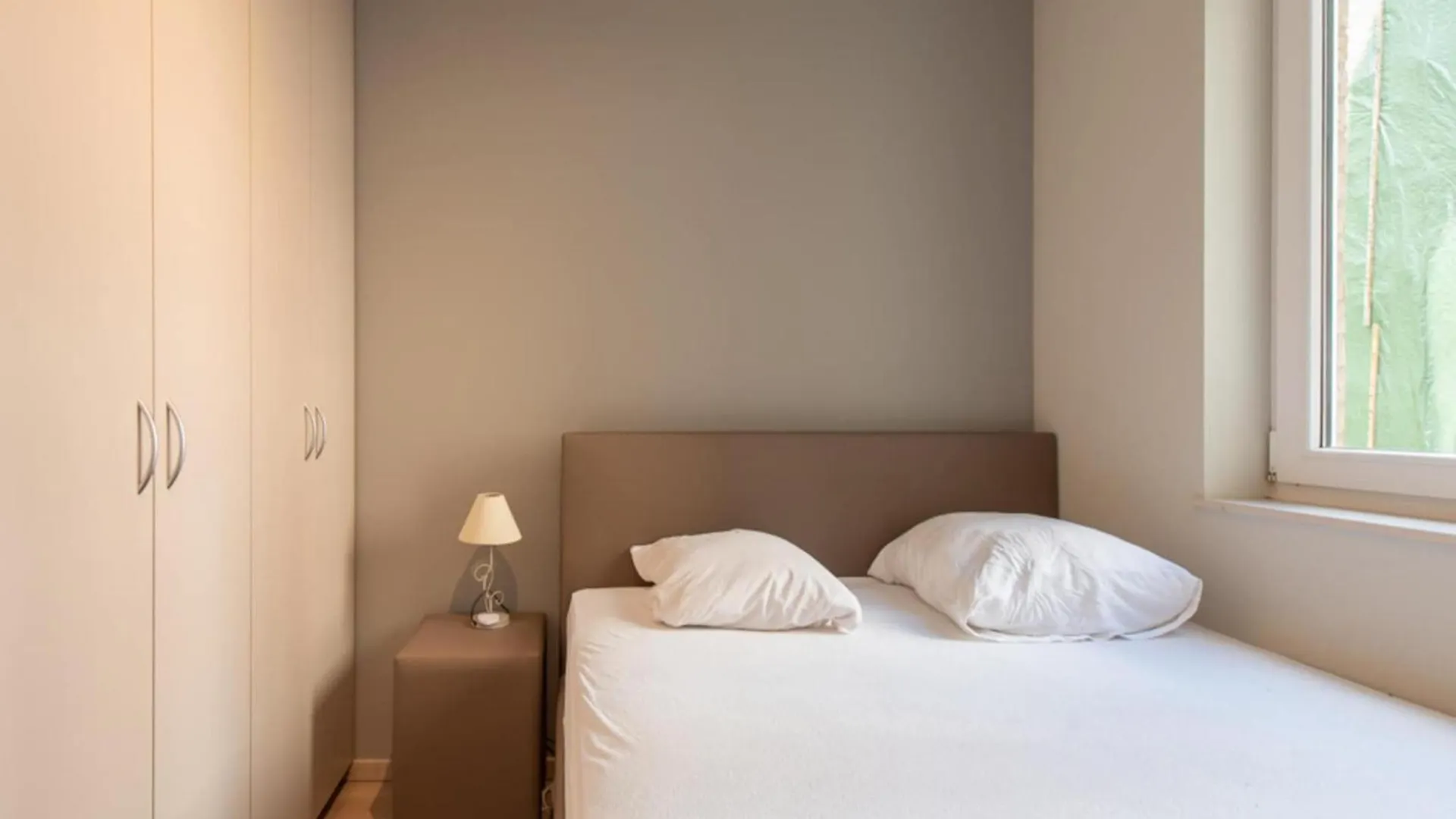 Modern Apartment With Furniture Ostend