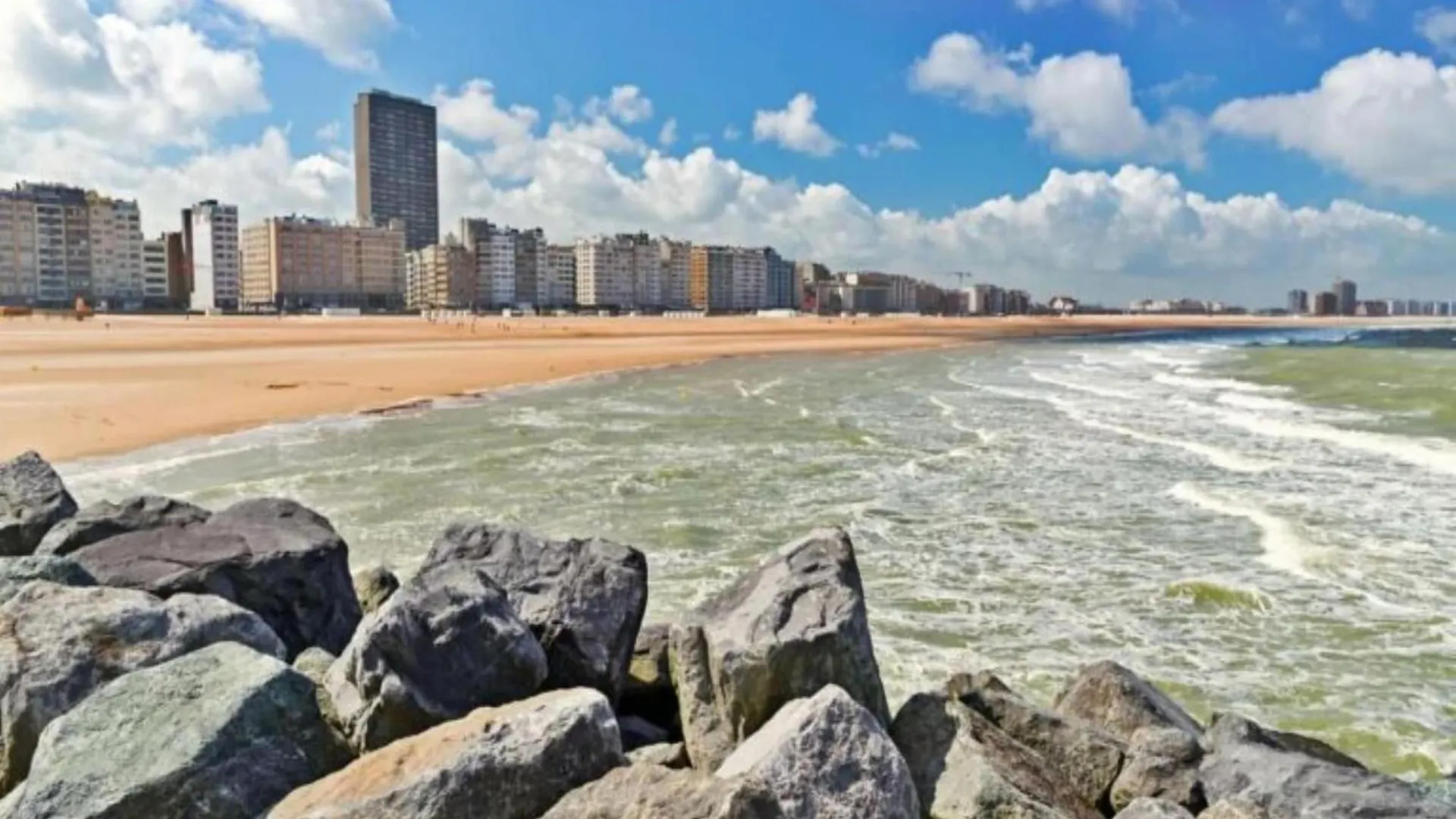 Modern Apartment With Furniture Ostend